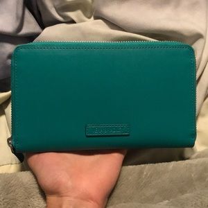 turquoise Vera Bradly wallet new with tags